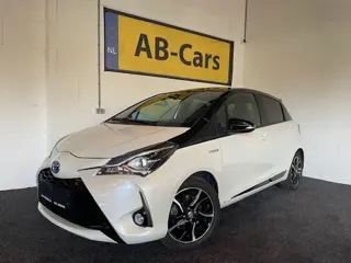 Toyota Yaris 1.5 Hybrid Bi-Tone Plus