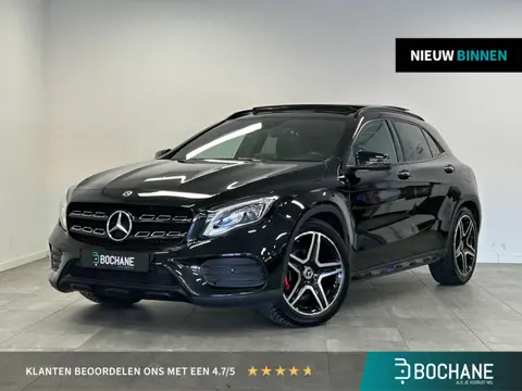 Mercedes-Benz GLA-klasse 180 Business Solution AMG Night Upgrade Panoramadak | Elektrische achterkle