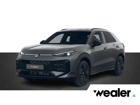 Volkswagen T-Roc R-Line First Edition 1.5 eTSI 110 kW / 150 PK DSG | Black Style | Trekhaak wegklapb