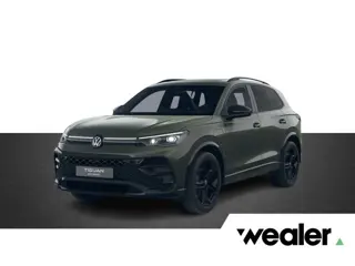 Volkswagen Tiguan R-Line Edition 1.5 eHybrid 150 kW / 204 PK DSG | Black Style | Panoramadak | Trekh