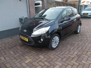 Ford Ka 1.2 Titanium X 128 dkm nap zeer nette auto nwe apk