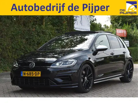 Volkswagen Golf 2.0 TSI 4Motion R Performance Pack | Akrapovic | Pano.dak | Camera | VItrual Cockpit