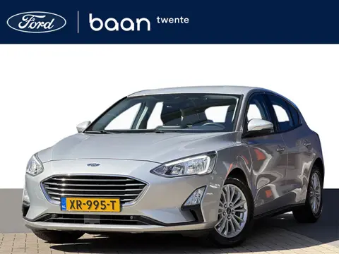 Ford Focus 1.5 EcoBoost 150pk Titanium Business | Trekhaak | Camera | Apple carplay | Climate contro