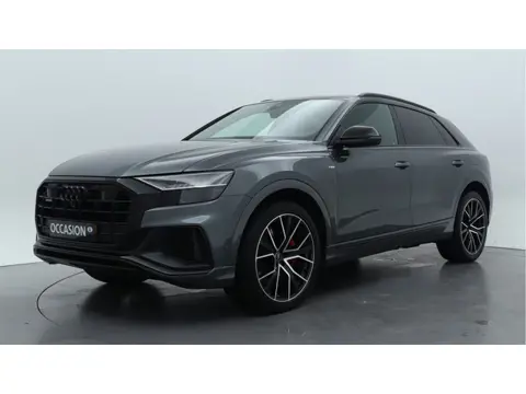 Audi Q8 60 TFSI e 460pk quattro Pro Line S-Line Competition Panorama Navigatie Acc Stoelverwarming B