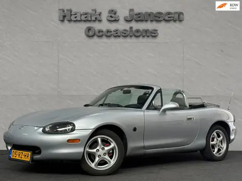 Mazda MX-5 1.6i Softtop Leder radio elek ramen