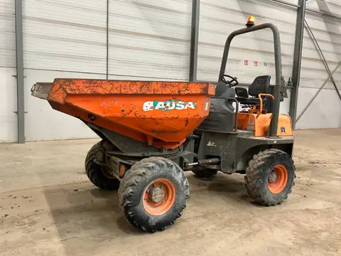 AUSA D 350 AH G (bj 2010)