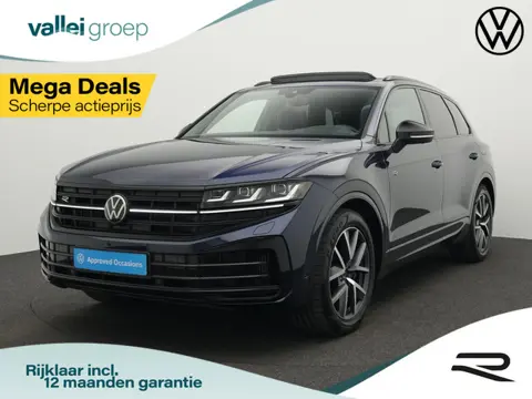 Volkswagen Touareg R 3.0 TSi 462 pk tiptronic eHybrid 4MOTION | R-Line | Panoramadak | Luchtvering |