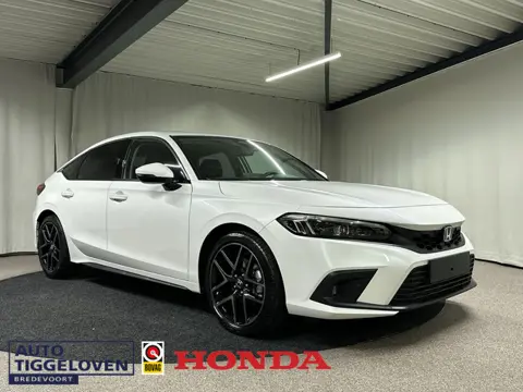 Honda Civic 2.0 e:HEV Advance Automaat | Navi | Pano | VOORRAAD DEAL