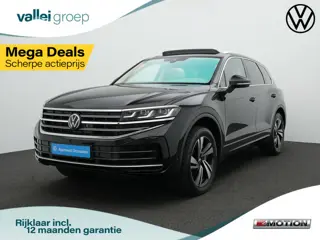Volkswagen Touareg 3.0 TSi 381 pk tiptronic eHybrid 4MOTION Elegance | Panoramadak | Trekhaak | Nach