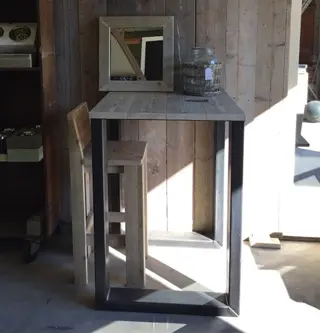 Hoge tafel industrieel hout/ijzer op maat hillshome
