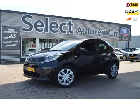 Toyota Aygo X 1.0 VVT-i |CAMERA|ADAPT.CRUISE|CARPLAY|NAVI BY APP|AIRCO|