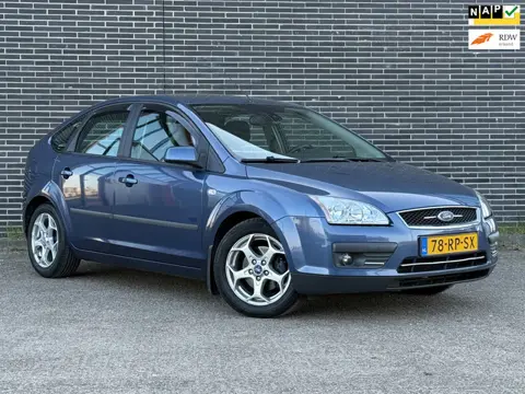 Ford Focus 1.6-16V First Edition Airco, Cruise Control!