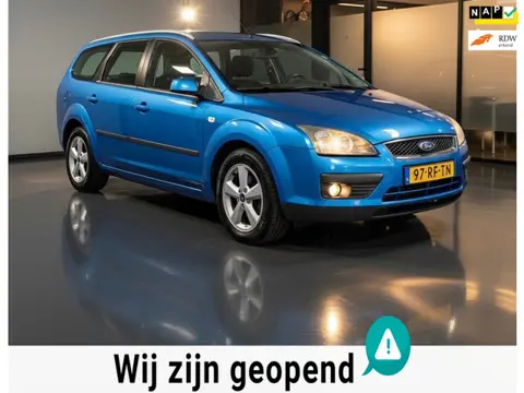 Ford Focus Wagon 1.6-16V First Edition-airco-elek ramen-1 jaar apk