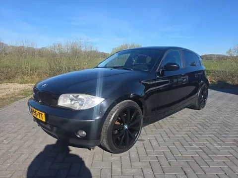 BMW 1-serie 116i 2005 nieuwe APK!