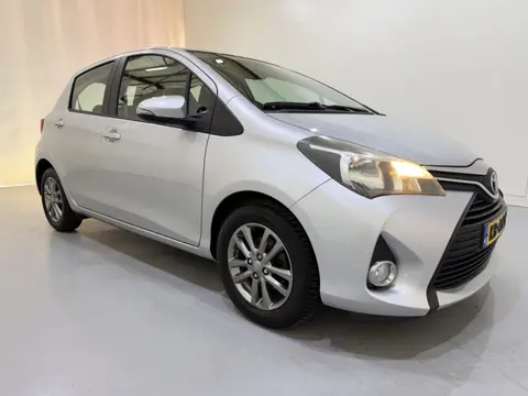 Toyota Yaris HB 1.0 VVt-i Aspiration (bj 2015)