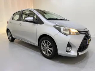 Toyota Yaris HB 1.0 VVt-i Aspiration (bj 2015)