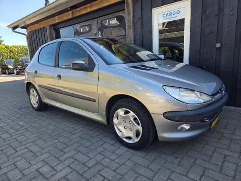 Peugeot 206 1.4 Gentry