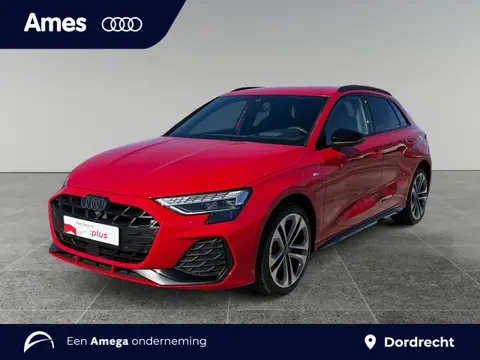 Audi A3 Sportback TFSI e 272pk S edition Competition SONOS | Head-Up | extra getint glas achter