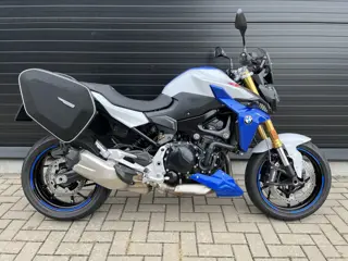 BMW F 900 R Motorsport Verlaagd (bj 2023)