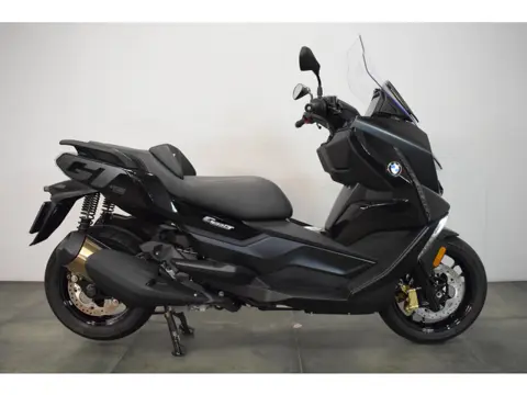 BMW C 400 GT Triple Black (bj 2024, automaat)