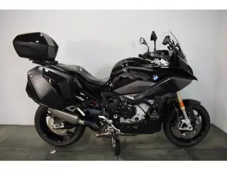 BMW S 1000 XR Triple Black Verlaagd (bj 2022)