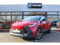 Toyota C-HR 1.8 Hybrid 140 First Edition Bi-Tone | Rijklaar | Apple/Android | Navi | Stoel-/Stuurver