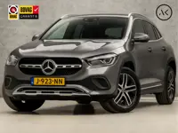 Mercedes-Benz GLA 200 Luxury 164Pk Automaat (GROOT NAVI, SFEERVERLICHTING, LEDER, GETINT GLAS, WIDES