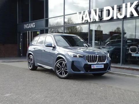 BMW X1 sDrive20i M Sport Pano.Dak Head-Up Harman/Kardon 360 Camera Park-Plus Leder Driving Ass. Adap