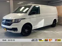 Volkswagen Transporter L2H1 | Black & White | 2.0 TDI 110pk |18"LM VELGEN | Navigatie | Betimmering 
