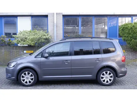 Volkswagen Touran 1.2 TSI Comfortline 5- Zits