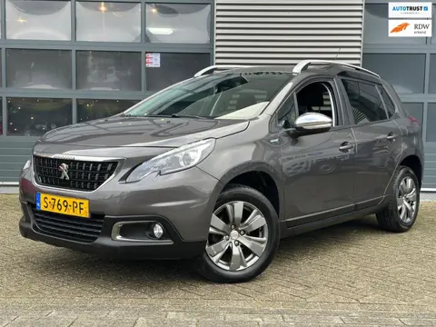 Peugeot 2008 1.2 PureTech Allure | Navi | CRUISECR | PDC