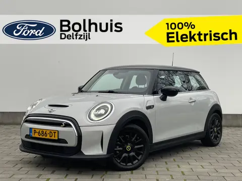 MINI Electric Cooper SE 33 kWh | LED | Apple Carplay & Android Auto | Cruise | Parkeersensoren | Cli