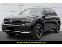 Volkswagen Touareg 3.0 TDI R-Line Grijs Kenteken ACC Stoelkoeling Luchtvering Trekhaak Head-Up