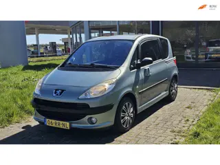 Peugeot 1007 1.4 Gentry