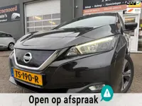 Nissan LEAF 2.ZERO EDITION 40 kWh met parkeercamera en navigatie en bluetooth