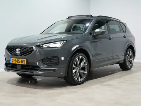 SEAT Tarraco 1.5 TSI 150pk DSG FR Business Intense Panoramadak Navigatie Trekhaak Stoelverwarming v 
