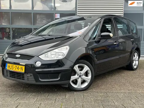Ford S-MAX 2.0 Titanium 7p. | CarPlay | CRUISECR | Airco | NAP