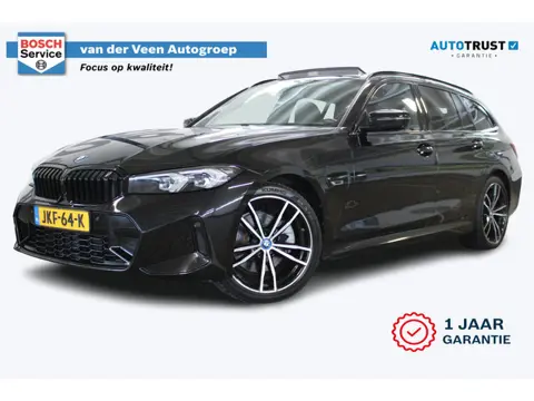 BMW 3 Serie Touring 330e xDrive | M- Sport | Incl. 12 maanden garantie | 292 PK | Panorama dak | 360