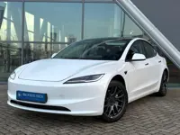 Tesla MODEL 3 RWD Nw Model 60 kWh Panoramadak / 360 Camera / Warmtepomp