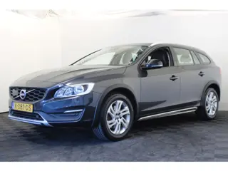 Volvo V60 Cross Country 2.0 D3 Momentum |Stoelverwarming|