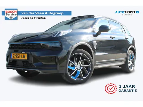 Lynk & Co 01 1.5 | Incl. 12 maanden garantie | Stuurverwarming | 360° camera | Apple CarPlay | memor