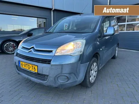 CITROEN BERLINGO 1.6 HDi met trekhaak, airco, PDC, cruise control