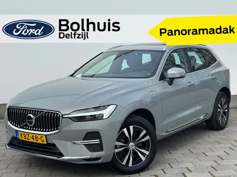 Volvo XC60 2.0 T6 Plug-in hybrid 350 pk AWD Core Bright | Pano | El. a. klep | Camera | LED | 18" | 