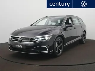 Volkswagen Passat Variant 1.4 TSI PHEV GTE Business - Panoramadak - Side Assist - Navi - 360 Camera