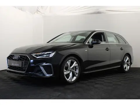 Audi A4 Avant 40 TFSI S edition (bj 2024, automaat)
