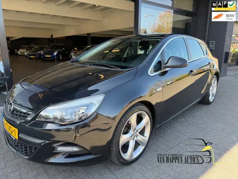 Opel Astra 1.4 Turbo Color Edition / apk 5-2027