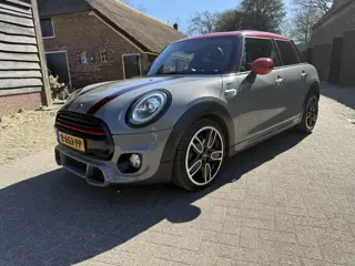 MINI Mini 1.5 Cooper Chili.JCW pakket! Facelift !,Leer,Pano,LED. Super mooi !!
