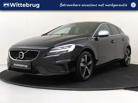 Volvo V40 1.5 T3 Polar+ Sport | Panoramadak | Stoelverwarming | Camera | Keyless Entry + Start |