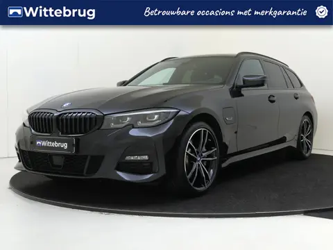 BMW 3 Serie Touring 330e xDrive High Executive | Stoel en Stuurverwaming  | M-Sport | Elektrische Ac