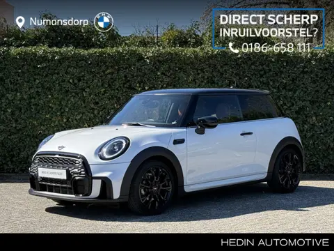 MINI Mini 1.5 Cooper | JCW | Leder | 18'' | Stoelverw. | Camera | Comfort Access